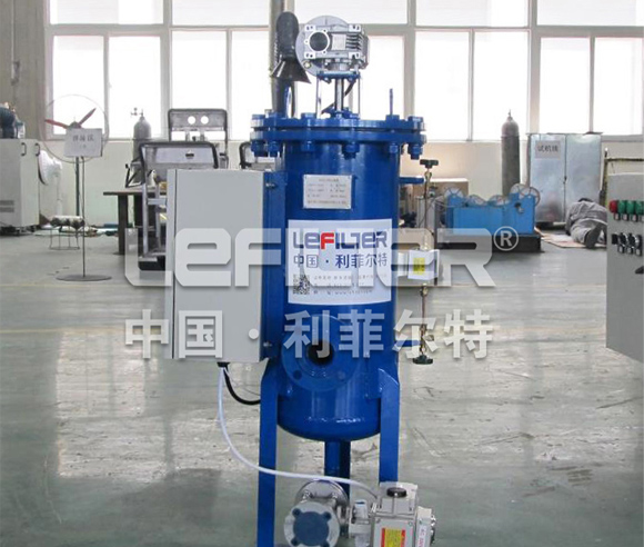 Brush type self-cleaning filter self cleaning filter